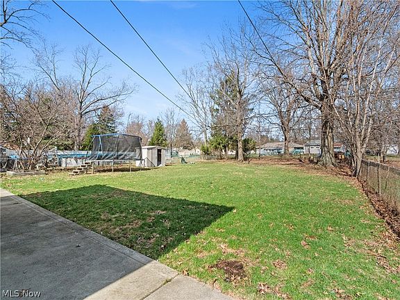 2nd image of 9248 Lynnhaven Rd