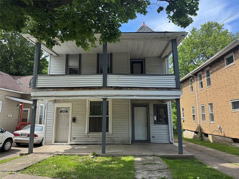 1st image of 316 W 20th St