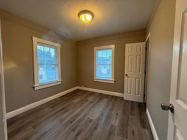400 Metcalf Ct #418 — Photo 16