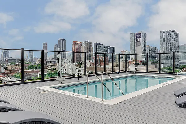 Rented by Compass | media 14