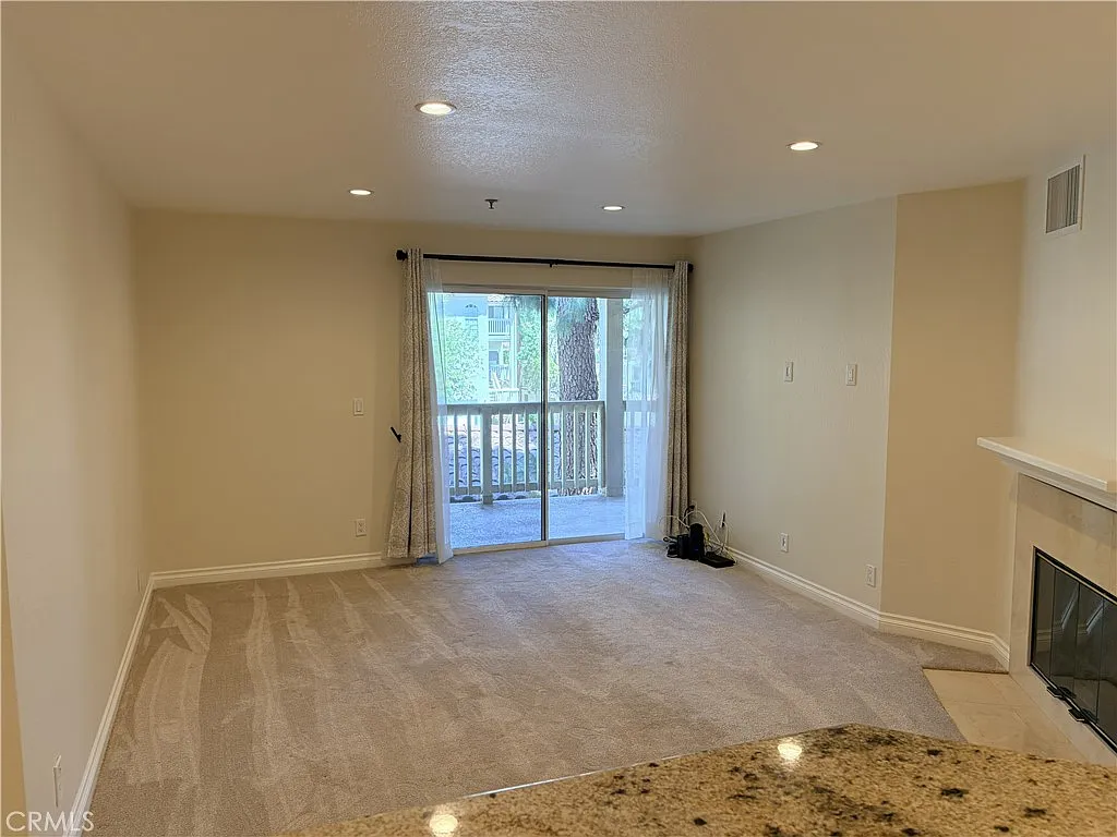 1 bed, 780 sqft, $2,650 — Photo 4