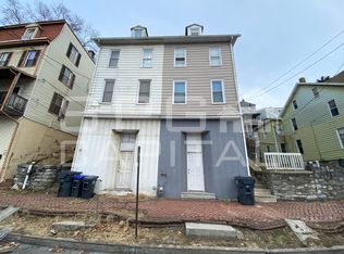 25 S 2nd St, Steelton, PA