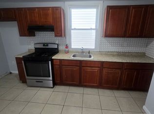 95 Fabyan Pl FLOOR 2, Newark, NJ 07112