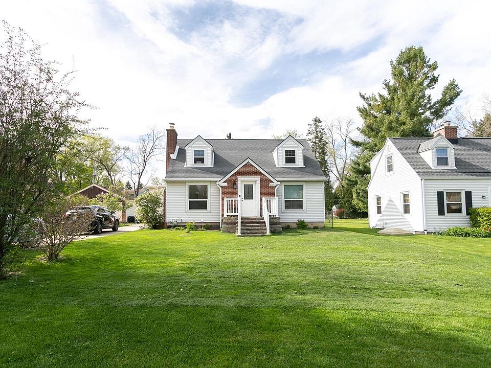1st image of 10540 W Spring Green ROAD