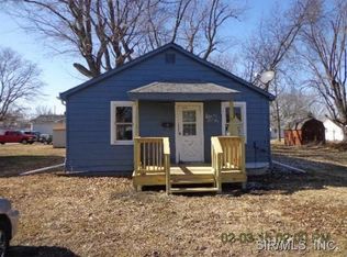 402 Baxter Ave, Jerseyville, IL 62052