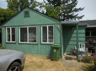 1780 Milligan Ave, Coos Bay, OR 97420
