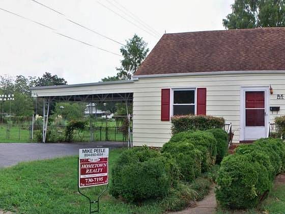 1st image of 215 S Fern Ave