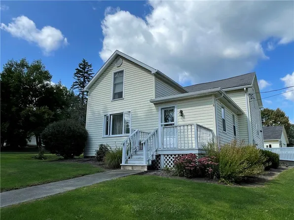 89 Orangeville Rd, Greenville, PA 16125