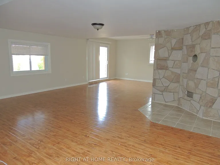 66 Bayview Dr #B — Photo 2