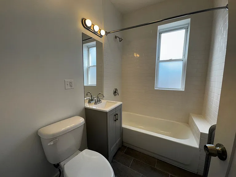 1509 W Schreiber Ave #2 — Photo 8