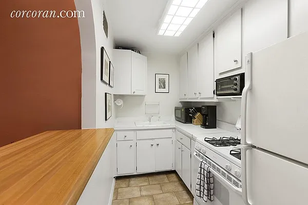 Sold by Corcoran | media 11