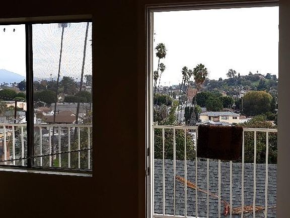 5th image of 4772 Templeton St APT 2