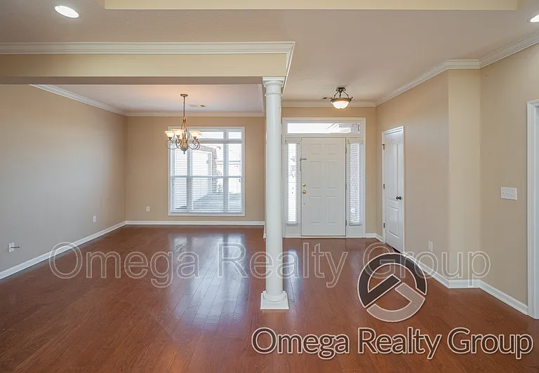 1325 Meadow Glen Rd — Photo 13