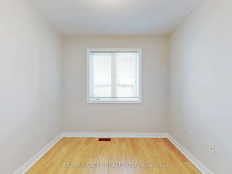 24 John Gary Dr — Photo 27
