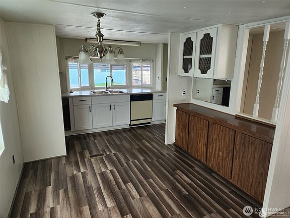 5th image of 1111 Archwood Drive SW #361