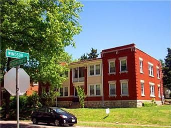 1st image of 203 N Mersington Ave