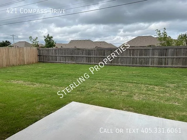 421 Compass Dr — Photo 31