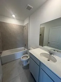 4844 Dillion St — Photo 10