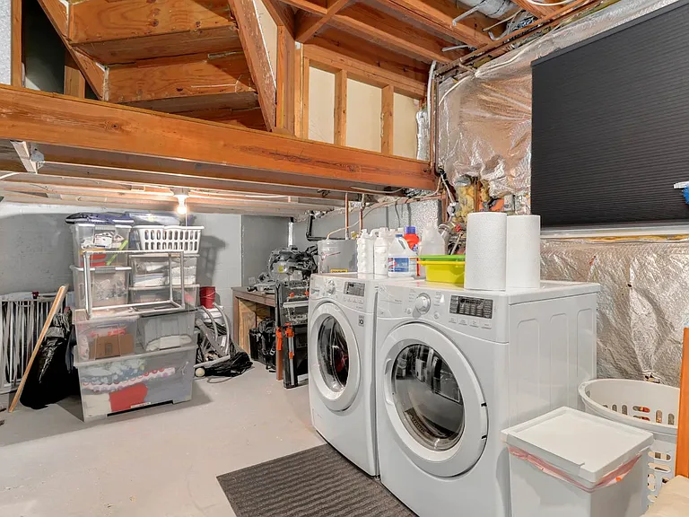 3930 Plum Run Ct — Photo 13