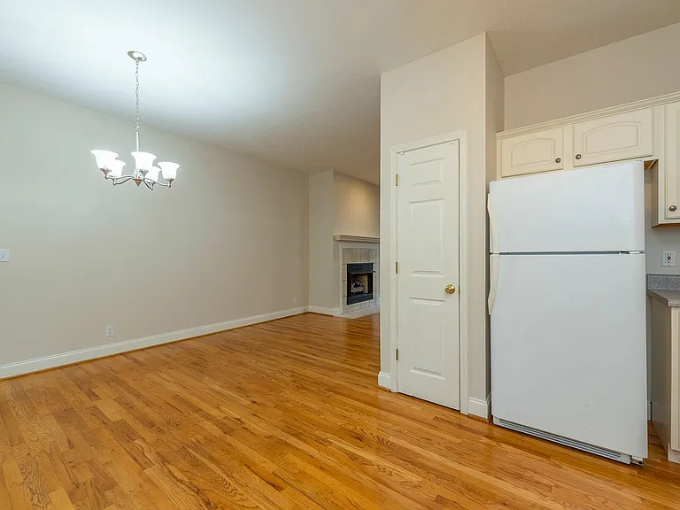 3 Teresa Way — Photo 16