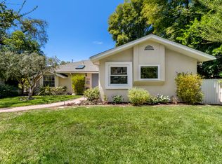 5163 Don Pio Dr, Woodland Hills, CA 91364