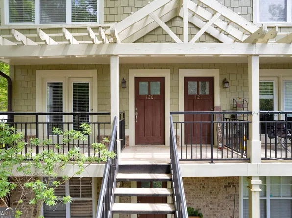 660 Barnett Shoals Rd #120, Athens, GA 30606