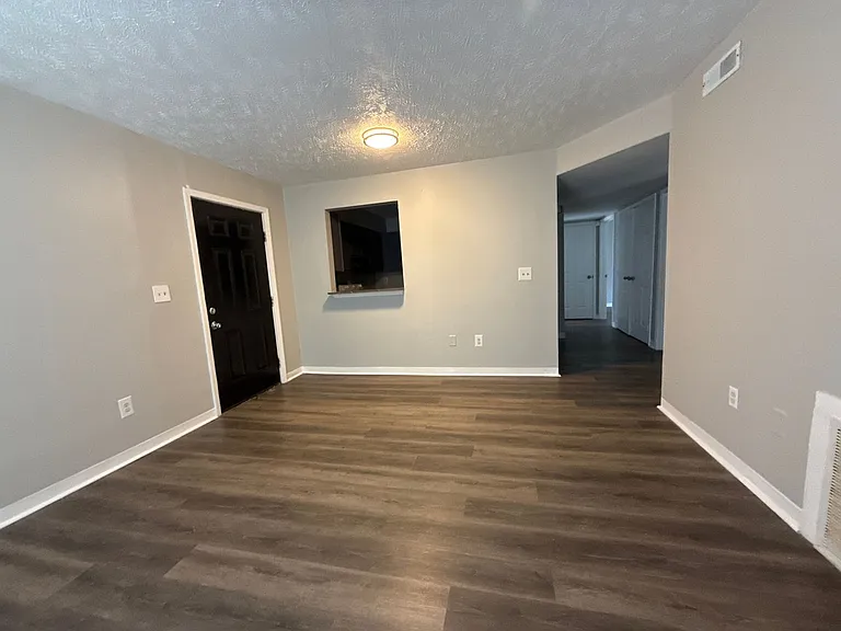 2708 Greenwood Ave — Photo 15