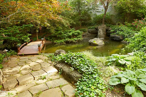 Sold by Brown Harris Stevens | media 19