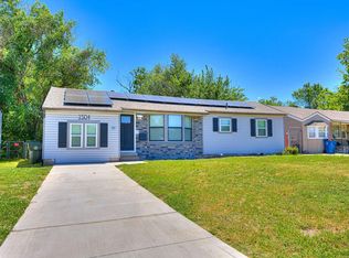 1504 Oelke Dr, Midwest City, OK 73110