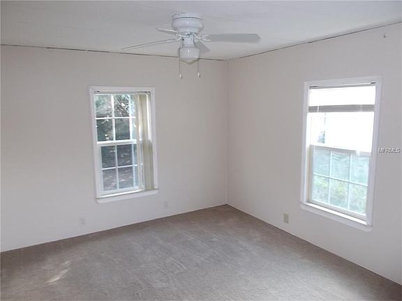 5th image of 210 Caloosa Lake Cir N