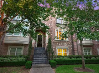 34 Waterway Ct, Spring, TX 77380