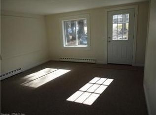74 Broadview Ave, Uncasville, CT 06382