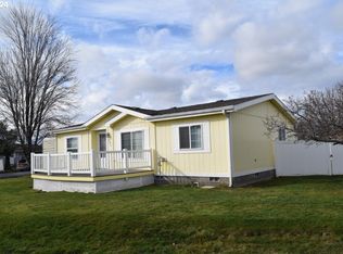 325 W Sherman St, Athena, OR 97813