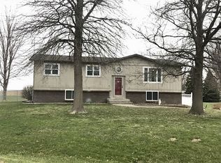 1303 Putter St, Oneill, NE 68763