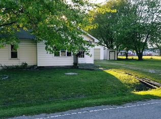 2075 N 31st St, Decatur, IL 62526