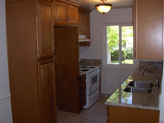 2nd image of 1807 Fremont Ave APT 201