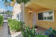 Florida St-S1609-003.jpg