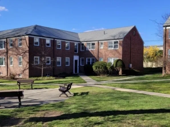 27 Park Avenue BLDG 27 #116, Verona Twp., NJ 07044