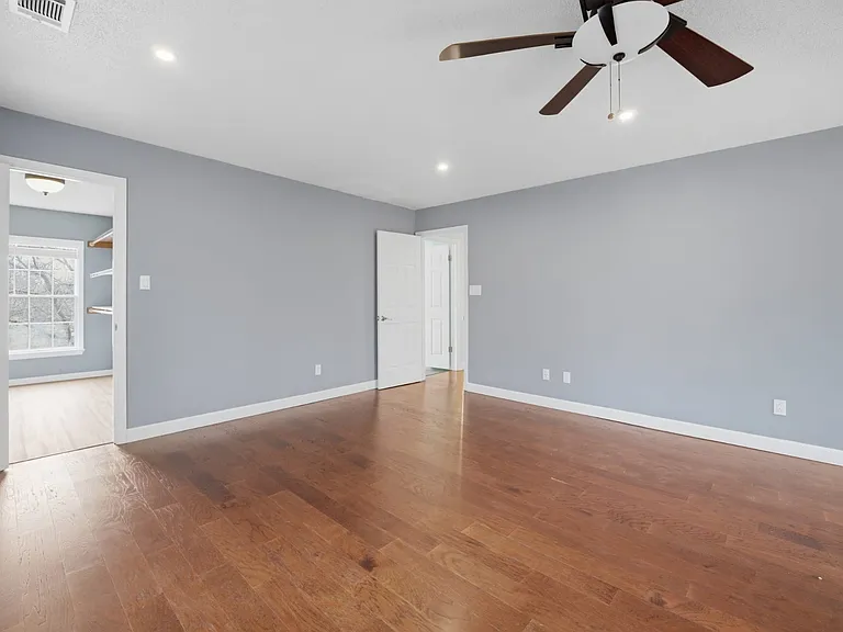 956 Copper Stone Cir — Photo 16