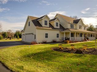 7605 S Davis Dr, Eau Claire, WI 54701