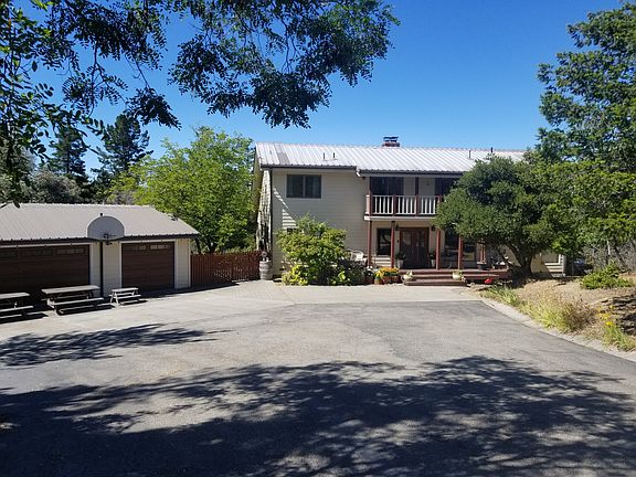 2nd image of 27400 Loma Prieta Way
