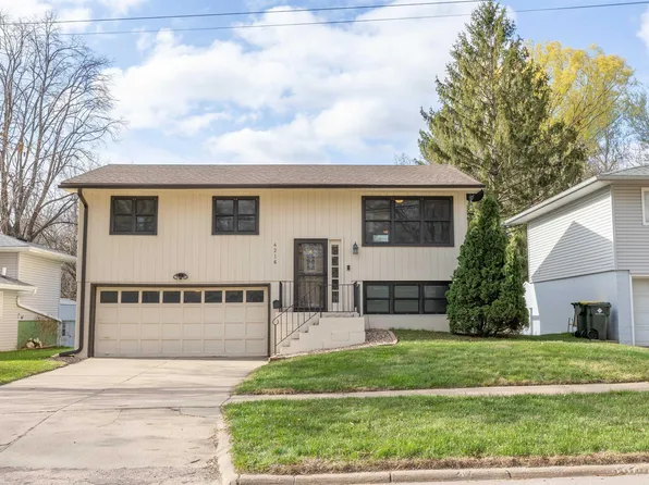 4216 Glenn Ave, Sioux City, IA 51106