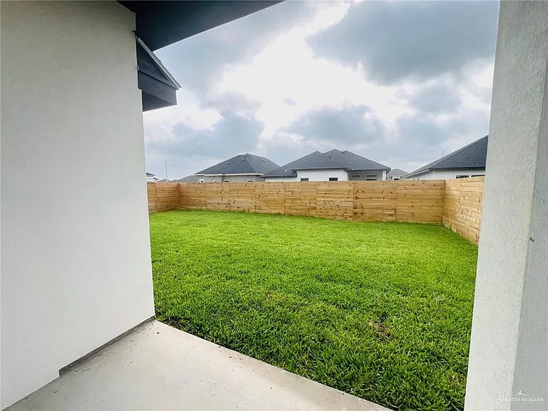 4124 S Shaquille Ave — Photo 22