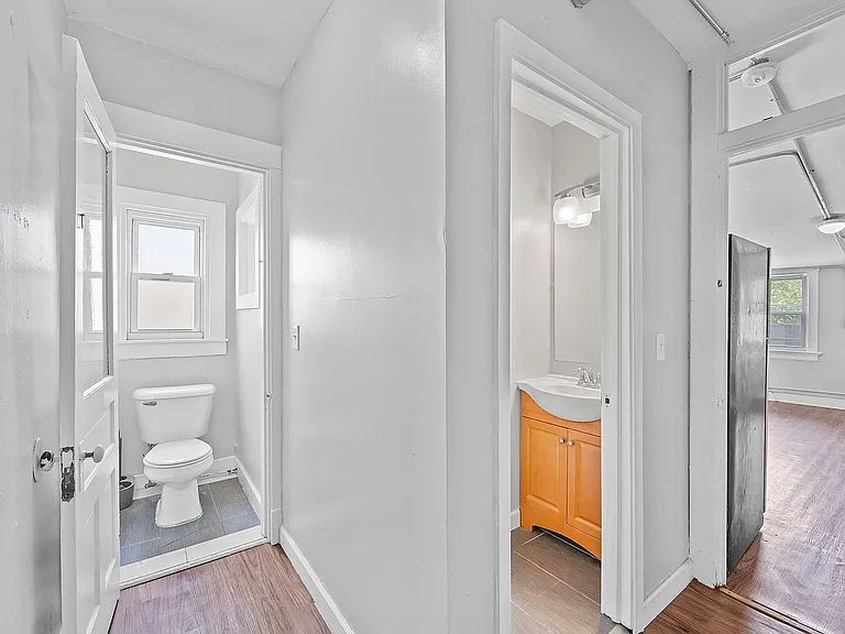 60 W McMillan St #3 — Photo 10