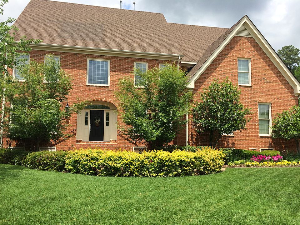 1st image of 124 Avonlea Dr
