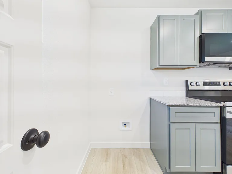 2757 Paisley Rd — Photo 8