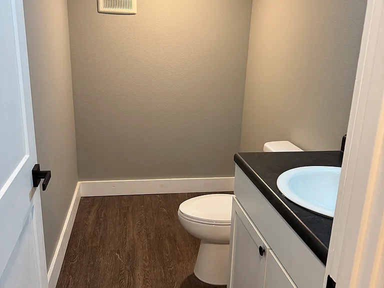 223 W 3rd St #104 — Photo 30