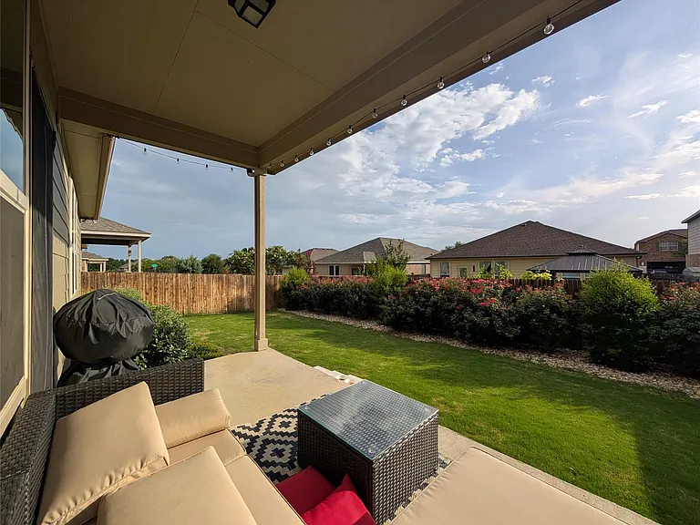 511 Hoot Owl Ln S — Photo 27