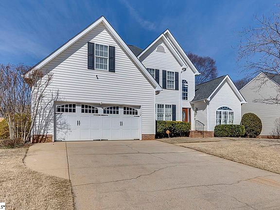 2nd image of 116 Summer Hill Rd