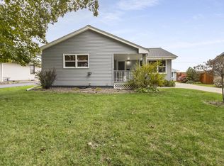 5420 N 103rd St, Milwaukee, WI 53225